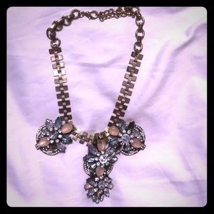 Statement necklace
